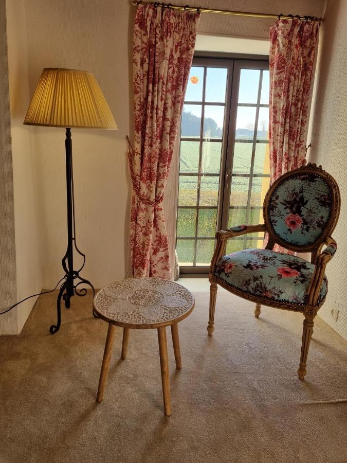 Bed and Breakfast Les Berges de la Planchette à Yvignac-la-Tour Chambre photo