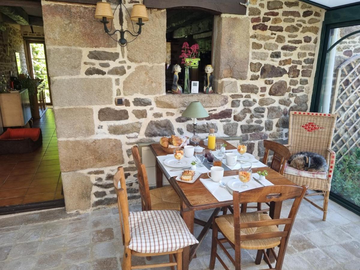 Bed and Breakfast Les Berges de la Planchette à Yvignac-la-Tour Extérieur photo